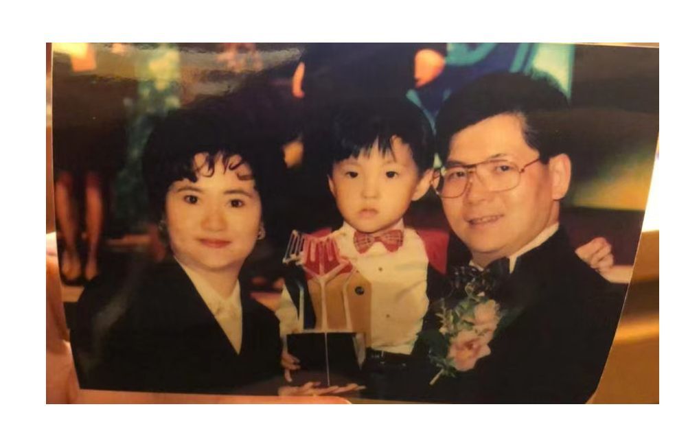 容永祺、容思瀚